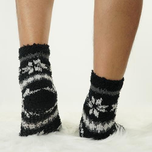 BenSorts Men Fuzzy Slipper Socks with Grips Non Slip Sole Warm House Socks Christmas Gifts view 5