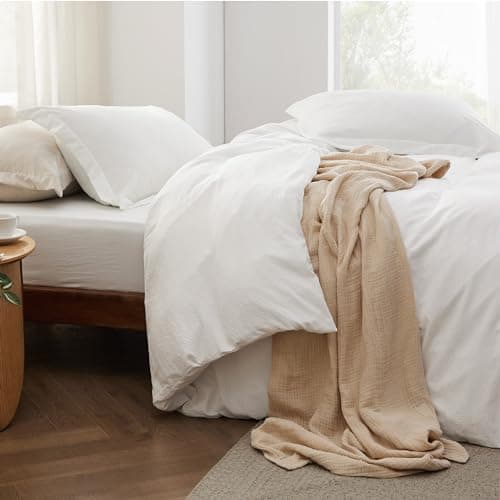 Bedsure Twin Size Duvet Cover with Fitted Sheet - 3 Pieces Prewashed Polyester Extra Soft Bedding Set, Includes 1 Duvet Cover 68''x90'' with Zipper Closure, 1 Pillow Sham, 1 Fitted Sheet, White view 6