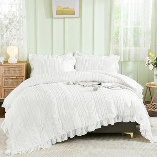 WONGS BEDDING White Queen Comforter Set,Boho Ruffle Comforter for Queen Bed,Soft Seersucker Shabby Chic Bedding Set with 1 Comforter,2 Tufted Pillowcases 90"×90" view 1