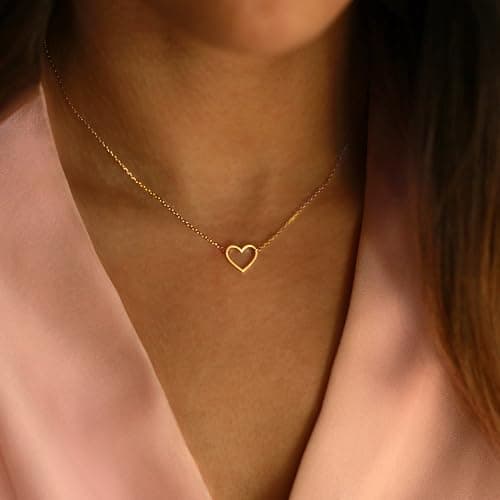 BAYLAY Mothers Day Gifts for Mom Grandma Wife, Heart Necklace for Women Girls 18K Gold/White Plated Heart Pendant Charm Necklace Dainty Gold Necklace for Women Gold Jewelry view 4