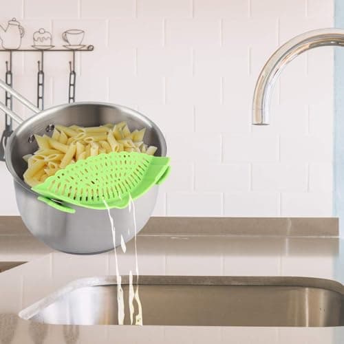 Clip On Strainer Silicone for All Pots and Pans, Pasta Strainer Clip on Food Strainer for Meat Vegetables Fruit Silicone Kitchen Colander (Green) view 2