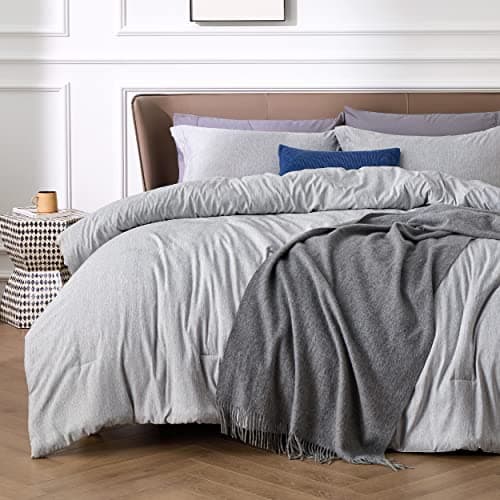 Bedsure Full Comforter Set - Grey Soft Bedding for All Seasons, Cationic Dyed Bed Set, 3 Pieces, 1 Full Size Comforter (82"x86") and 2 Pillow Shams (20"x26"+2") view 1