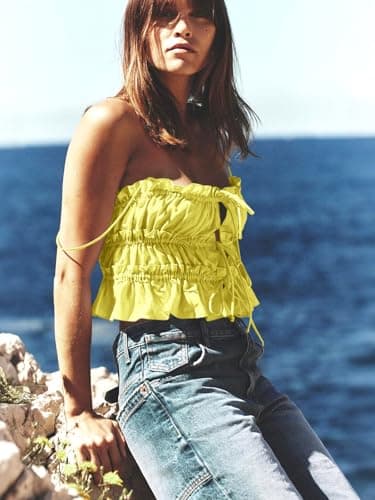 Tankaneo Womens Summer Tie Front Crop Tops Cute Ruffle Ruched Spaghetti Strap Tank Tops Y2K Going Out Shirts view 5