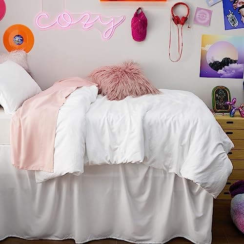 Bedsure Duvet Cover Twin/Twin XL Size - 2 Pieces Prewashed Cotton-Like Polyester Extra Soft Comfy Bedding Set, Includes 1 Duvet Cover 68"x90" with Zipper Closure & 1 Pillow Sham, White, No Comforter view 4
