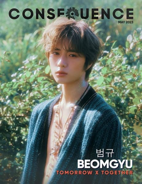 CONSEQUENCE Limited Edition TOMORROW X TOGETHER Cover Story Collector's Box view 4