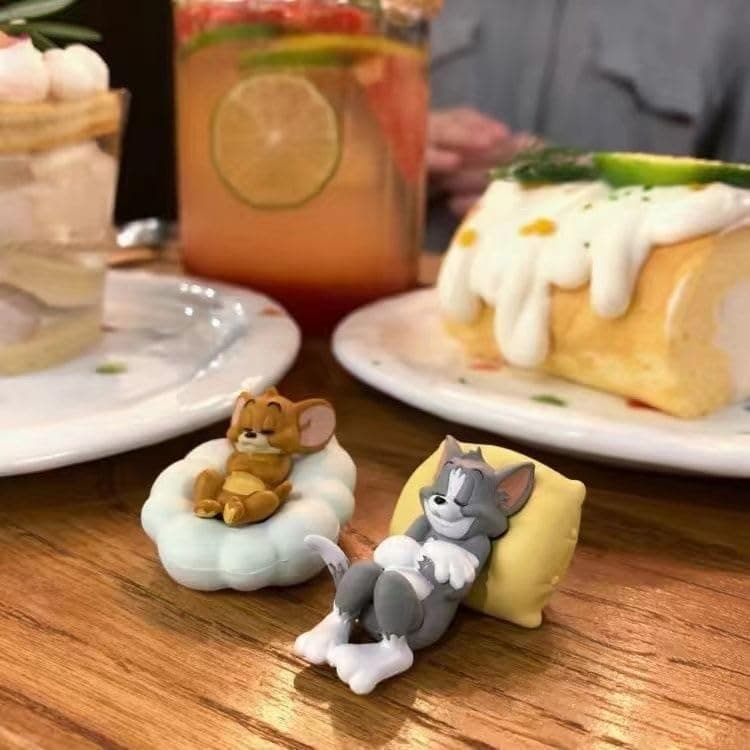 AYWVRBST 5 Pcs Decoration Ornaments, Christmas Decoration, Car Door Ornaments, Sleeping Cats and Mice, Cute and Interesting Gifts, Travel Decompression (5 Pcs Decoration Ornaments) view 5