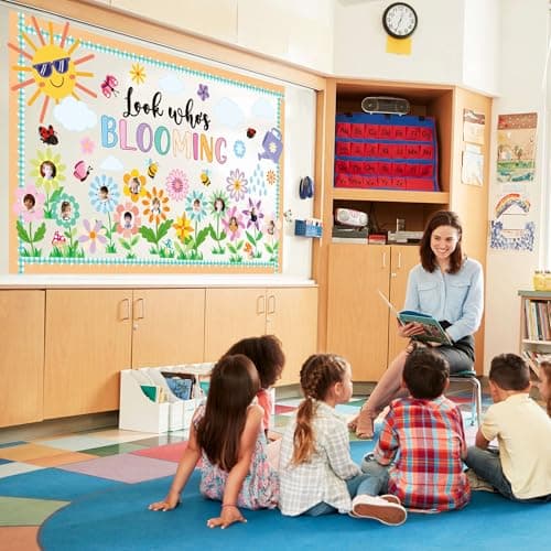 Spring Bulletin Board Decorations Set Classroom Decoration Look Who’s Blooming Spring Bloom Flower Growth Mindset Photo Posting Craft Cutout for School Offices Classroom Back to School Party Supplies view 6