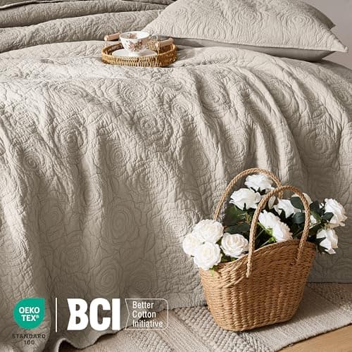 WDCOZY Beige 100% Cotton Quilt Twin Size Bedding Sets with 1 Pillow Shams, Floral Rosette Lightweight Bedspread Soft Farmhouse Patterned Coverlet Quilted Comforter Bed Cover for All Season, 2 Pieces view 4